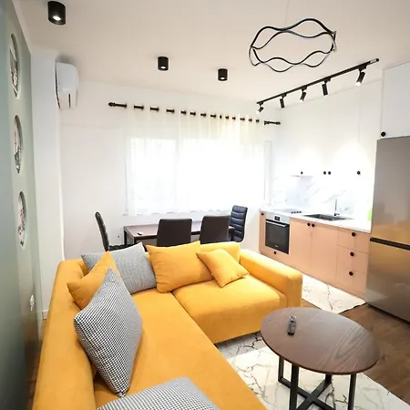 Center - Your Cosy Corner * Тирана