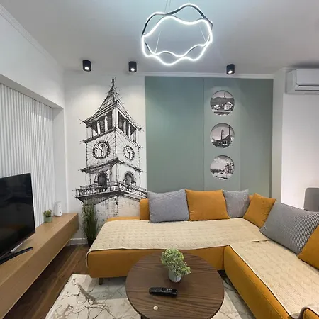 Center - Your Cosy Corner Apartment *