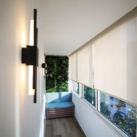 Center - Your Cosy Corner Тирана