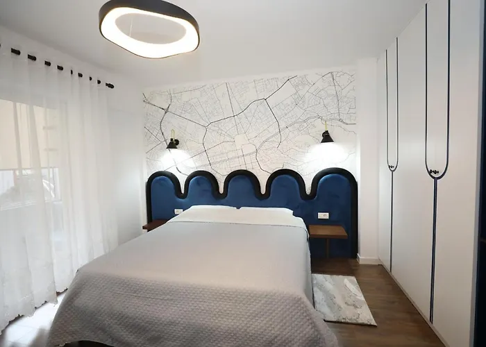 Center - Your Cosy Corner *