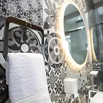شقة Center - Your Cosy Corner تيرانا