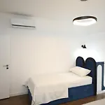 Center - Your Cosy Corner
