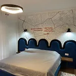Center - Your Cosy Corner *
